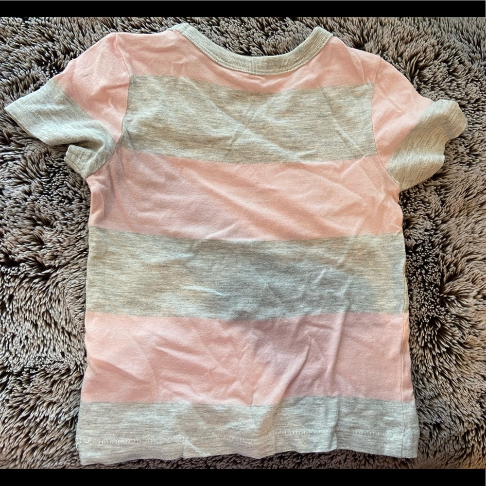 🍀🍀🍀 H&M Top - Picture 2 of 5
